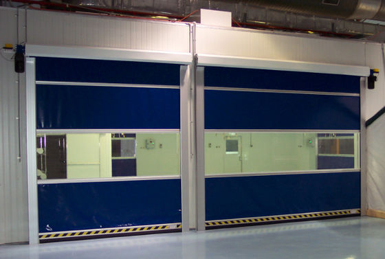أبواب الرول PVC السريعة 900 / 800N تمزيق القوة للاستخدام الصناعي