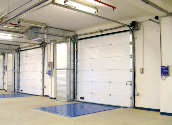 محطة إطفاء معزولة أبواب علوية مقطعية IP 54 فئة الحماية