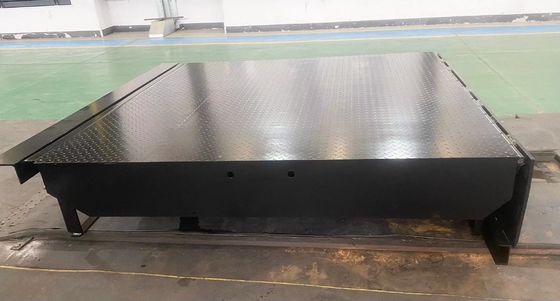 مستويات باب الميناء 25000-40000LBS تصميم آمن ورشة عمل مخصصة لوحة الميناء التلقائية