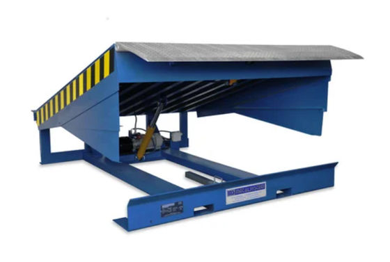 ورشة عمل أوتوماتيكية رصيف لوحة رصيف أبواب مستويات 25000-40000LBS تصميم آمن مخصص