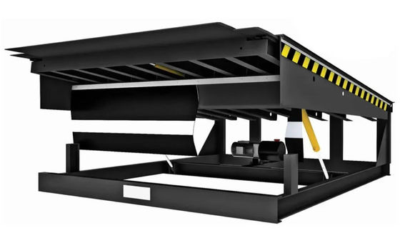 أدوات تسوية أبواب الميناء لوكشوب لوحة الميناء التلقائية 25000-40000LBS تصميم آمن مع ارتفاع سطح السفينة القابل للتخصيص وأشرطة السلامة