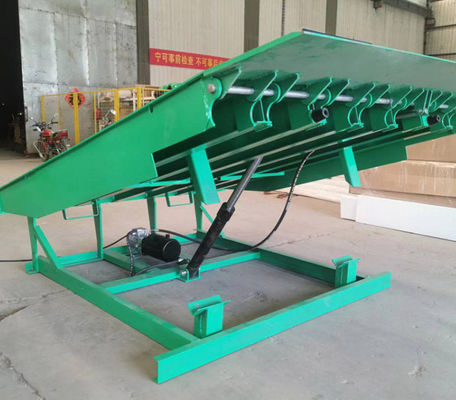 ورشة عمل أوتوماتيكي رصيف لوحة رصيف أبواب مستويات 25000-40000LBS تصميم آمن منصة ميكانيكية الحجم قابلة للتخصيص